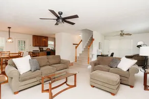 Lakefront Home in Peaceful Cove - Image 5
