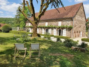 Beautiful cottage overlooking the vineyards - Image 2