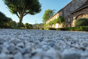Beautiful cottage overlooking the vineyards - Image 4