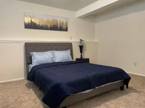 Spacious 4BR - 10 Min to Uptown - Yard - Pets OK - Image 3