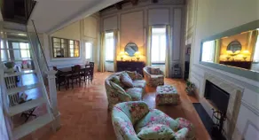 The Hilltop House - Image 5