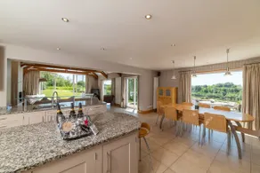 Stunning North Coast Villa, River View Hot Tub 20+ - Image 4