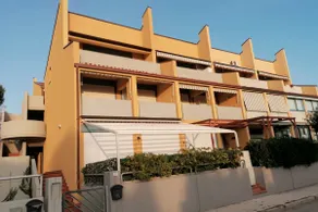 M263 - Marcelli, three-room apartment with portico facing the sea - Image 4