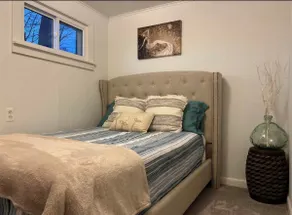 Cozy updated 2 BR on bike path, walk to Lake Huron - Image 5