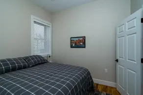 Luxury Stay DT Houghton 2 Bed, 1 Bath Suite C - Image 5