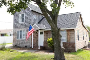The Establishment - At The Old Cedar Farmhouse - Image 3