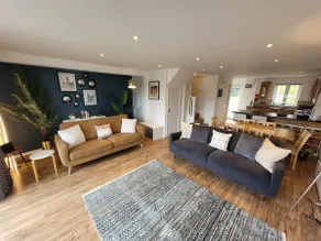 Cotswolds Getaway 'Rainbow Lodge' Isis Lake views - Image 3