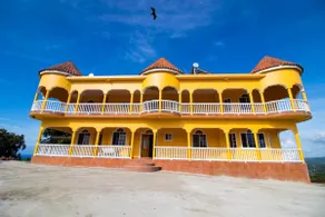 Round View Guest House - Image 2