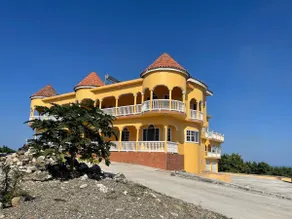 Round View Guest House - Image 3