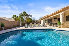 Stylish Phoenix Sanctuary w/ Outdoor Oasis, 5 bedr - Image 2