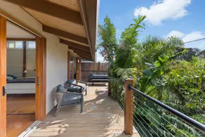 Private & Exotic Island Home Close to Beach Access - Image 5