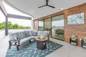 Luxury 4 Story Home with an Elevator & Private Hot Tub - Image 5