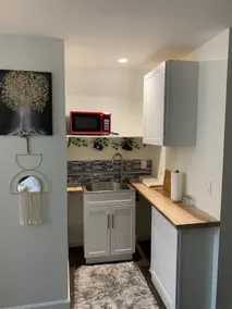 Cozy , pet friendly, quiet one bedroom studio - Image 2