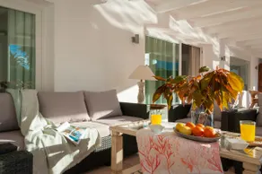 Large Villa with pool. RENTAL HOME SOTOGRANDE - Image 5