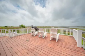 Bayview Home | Private | Hot tub, Deck, Fire-pit - Image 3