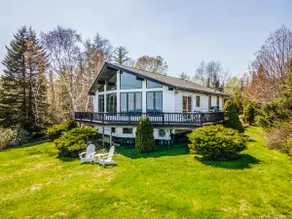 The Lost Lobster Chalet 3D Tours - Image 2