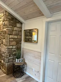 River Rock Cabin - Near Spring River and Main St - Image 5