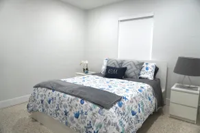 Beautiful, freshly renovated 1 bedroom home - Image 2