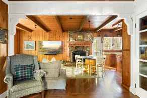 European Styled Cottage 4BR/3Bath Comfy Cozy - Image 5
