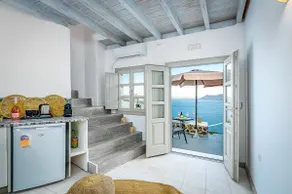 Amazing View Villa Oia with Jacuzzi - Image 4