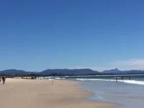 Fuller Holidays - The Rock Belongil Beach - Image 5