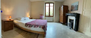 Family home for 6–8 people - Image 4