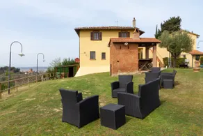 Montevecchio Apartments, spacious three-room apartment - Image 2