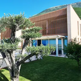 Salt n Blue Villa Palase - Image 5