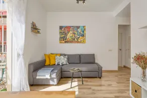 Central Málaga Gem: perfect location for visiting - Image 3