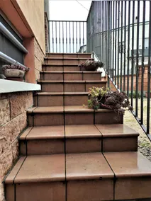 Elegant, modern accommodation with attention to detail. - Image 2