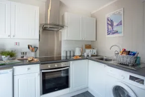 Hillview - Image 4