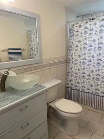 Private, 3 Bedroom (Entire Home) - Image 4