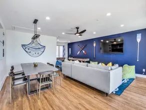 Lakefront Heath Retreat - Image 5
