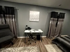 Cozy Retreat National Harbor and DC Pet|Backyard - Image 4