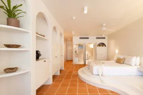 Club Tropical - Newly renovated Studio Apartment - Image 4