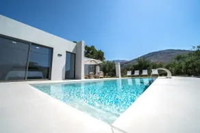Luxury Villa Marian with Private Pool and Jacuzzi near the Beach of Georgioupoli - Image 4