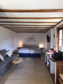 Beautiful and cozy accommodation in the Alto Sil - Image 4
