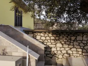 Casa degli Ulivi with private parking - Image 5