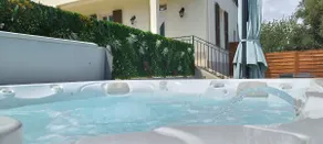 Private Jacuzzi & Garden | Parking | near Nice - Image 2