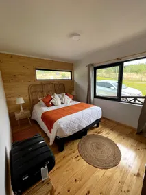 New cabin with amazing lake and volcano views - Image 3