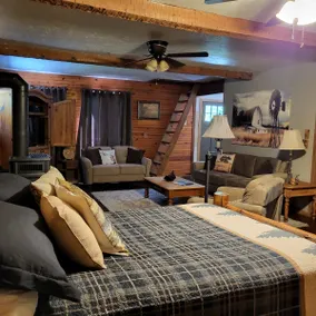 Buck Creek Lodge - Image 3