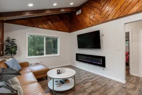 Quiet & Modern Cabin Near Wineries - Fire Pit and BBQ - Image 4