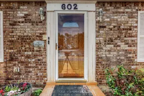The Oasis! Charming 3BR Near All The Best Beaches! - Image 4