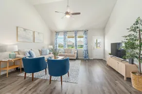 🌸Gorgeous Lakeview in the Heart of Katy🌸 - Image 5