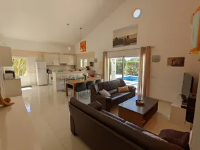 Villa Valentino, 4 double rooms, private pool close to the beach - Image 3