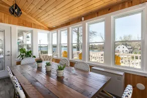 The Oaks Seaside Retreat - Image 2