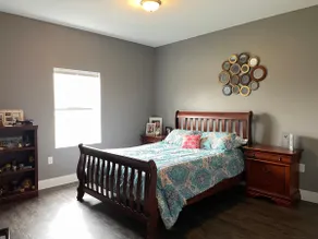 Charming 2 Bedroom Home w/ Hot Tub and Fire Pit - Image 4