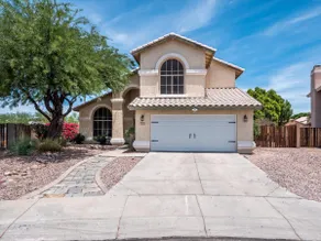 Fun 5br Escape Home w/Pool Oasis & Big play yard - Image 2