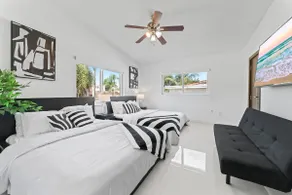 Casa Joia | Heated Pool | 15m Beach | 5m to shul - Image 4