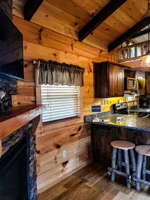 Deer Riverfront Cabin - Image 3